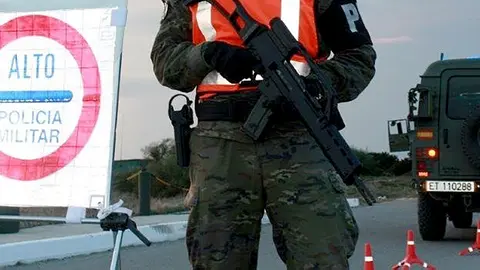 Control militar