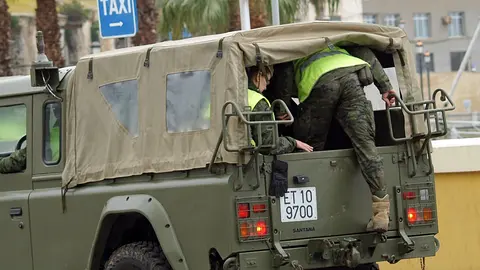 militares soldados