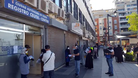 registro gente mascarillas