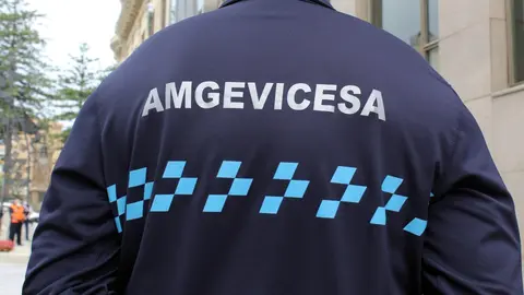 Un empleado de AMGEVICESA
