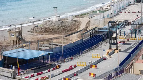 Paso fronterizo Tarajal. Nuevos carriles peatonales en la frontera