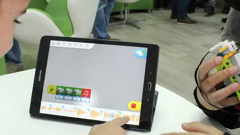 tablet alumnos apaisada