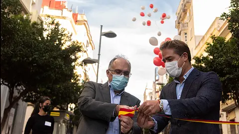 Alberto Gait&aacute;n y Karim Bulaix