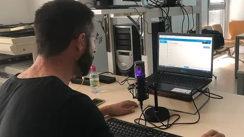 Formaci&oacute;n online ordenador internet 