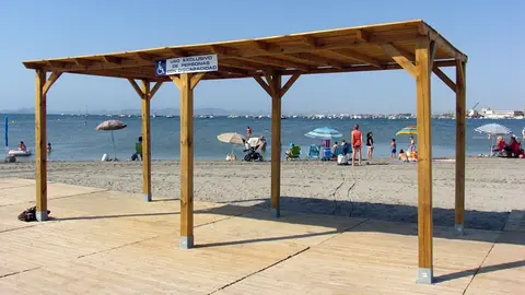p&eacute;rgola playa