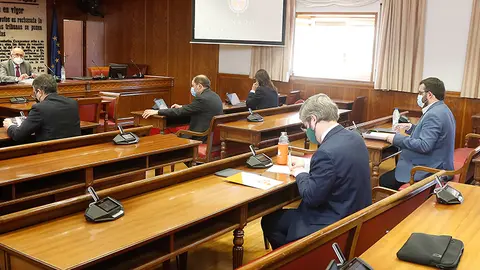 JUan Vivas comparece en el Senado