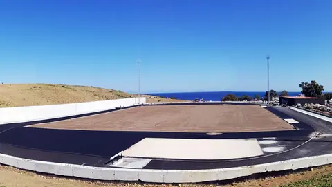 PISTA ATLETISMO APAISADA