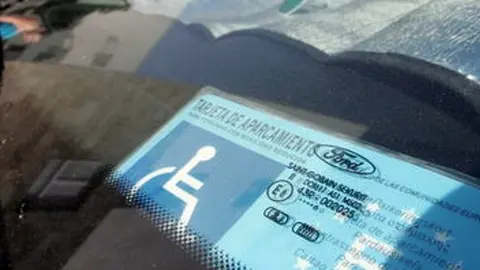 tarjeta discapacidad aparcamiento