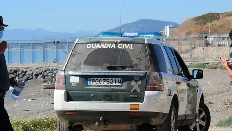 guardia civil valla apaisada