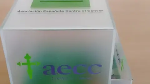 hucha aecc