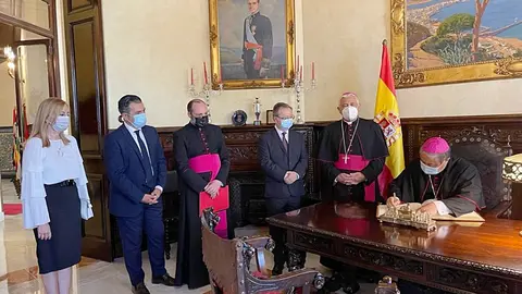 Nuncio 0_2