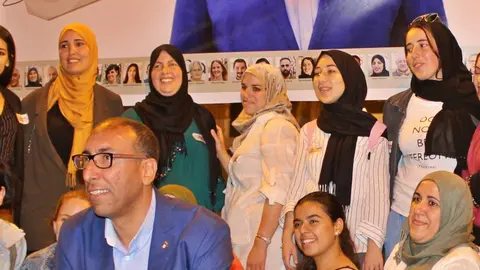 mohamed ali campa&ntilde;a apaisada