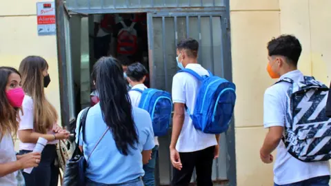 menores escolarizaci&oacute;n apaisada
