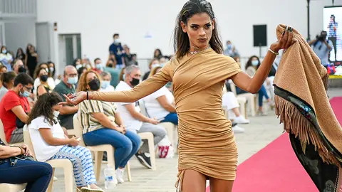 Pasarela Moda Casual Semana del Comercio 2021-11