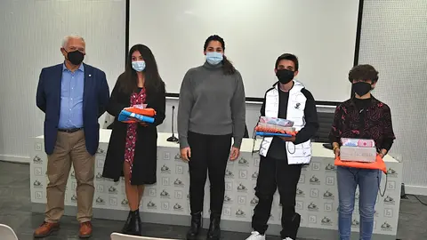  VI Concurso de Esl&oacute;ganes contra la Violencia de G&eacute;nero 81