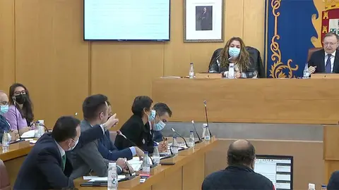 En&eacute;sima trifulca en el Pleno