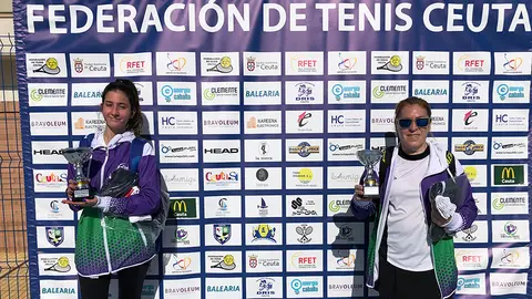 CAMPEONAS DE LA VI LIGA DE TENIS HEAD TOUR