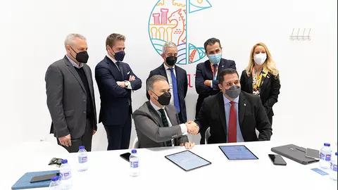 Alejandro Ram&iacute;rez, ha firmado hoy un acuerdo con la Asociaci&oacute;n Internacional para el Turismo Sostenible