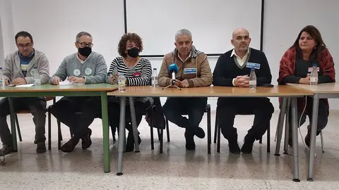 Representates sindicales de CSIF, ACAIP-UGT y CCOO