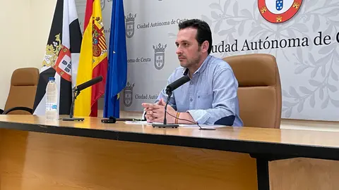 Juan Redondo, instantes previos a comparecer ante los medios