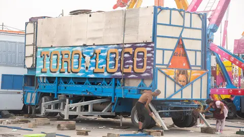 El &uacute;ltimo amanecer en la Feria-29