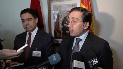 Naser Burita y Jos&eacute; Manuel Albares.