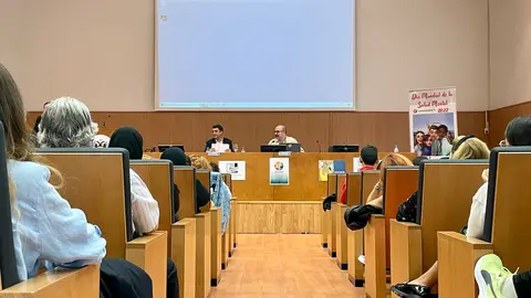 El sal&oacute;n de actos del campus universitario