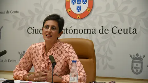 Chandiramani dirante la rueda d eprensa de presentaci&oacute;n de los Presupuestos