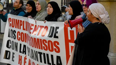 Concentraci&oacute;n de H&eacute;rcules a las puertas del Palacio Auton&oacute;mico