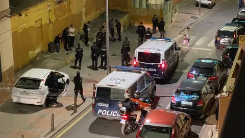 Control de la Polic&iacute;a Nacional en El Pr&iacute;ncipe