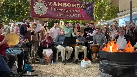 'Zambomb&aacute;' de la Hermandad del Roc&iacute;o