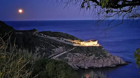 Panor&aacute;mica nocturna del Desnarigado