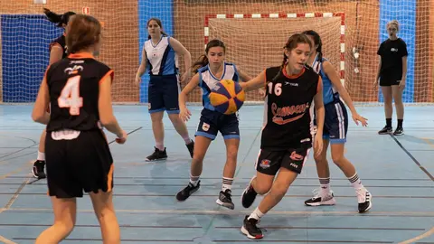 Un partido de baloncesto del Circuito Escolar 3x3 / FBC