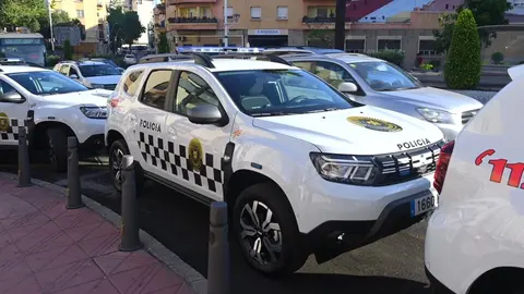 Nuevo coche patrulla de la Polic&iacute;a local / Gobernaci&oacute;n