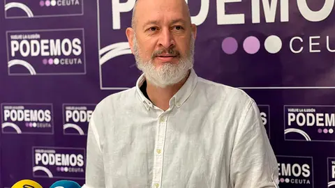  Ram&oacute;n Rodr&iacute;guez, portavoz de Podemos en su sede / Daniel Hern&aacute;ndez 