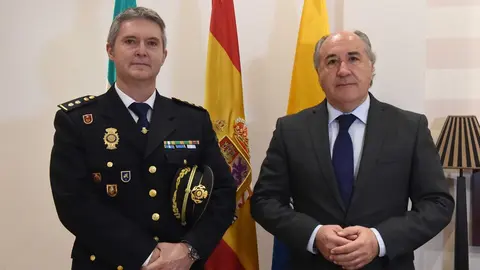 Francisco L&oacute;pez Gordo, junto al alcalde de Algeciras / Cedida