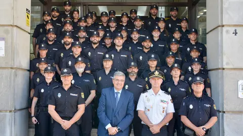 Polic&iacute;a Nacional pr&aacute;cticas recibimiento recepci&oacute;n delegaci&oacute;n delegado gobierno
