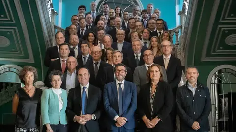 Miembros del Comit&eacute; de Distribuci&oacute;n del Fondo de Compensaci&oacute;n Portuario