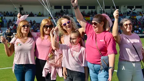 AECC ACMUMA c&aacute;ncer de mama d&iacute;a internacional alfonso murube estadio Ceuta Castell&oacute;n partido