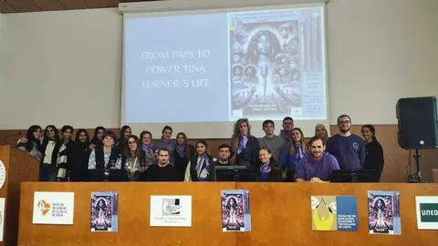 Jornadas universidad 25n musica y poes&iacute;a alumnos