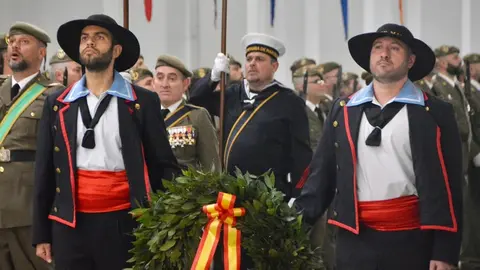 Ej&eacute;rcito militares Cuerpo Especialistas San Juan Bosco patr&oacute;n desfile parada otero 2024
