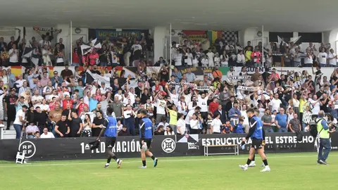 Alfonso Murube AD Ceuta grada palco f&uacute;tbol