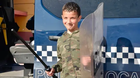CEIP Pr&iacute;ncipe Felipe exhibici&oacute;n Polic&iacute;a local ni&ntilde;os
