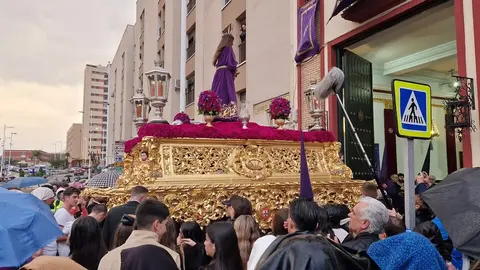 Semana Santa Cristo Medinaceli procesi&oacute;n 2024 lluvia