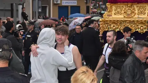 Semana Santa Cristo Medinaceli procesi&oacute;n 2024 lluvia