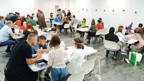 La asociaci&oacute;n de juegos de mesa 'El Solitario' en un evento de Halloween