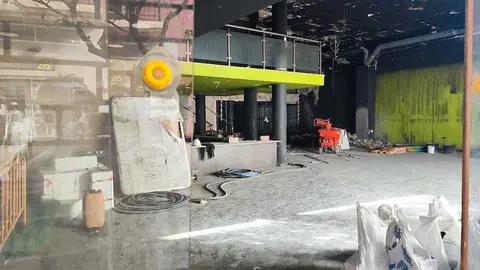 Estado actual del bajo del Edificio de Colores.