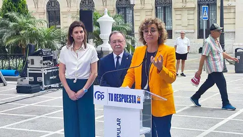 Dolors Montserrat visita Ceuta en plena campa&ntilde;a para las Elecciones Europeas del 9J