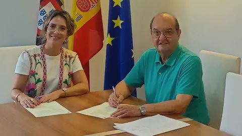 Pilar Orozco junto al arquitecto Francisco Jos&eacute; P&eacute;rez Buades