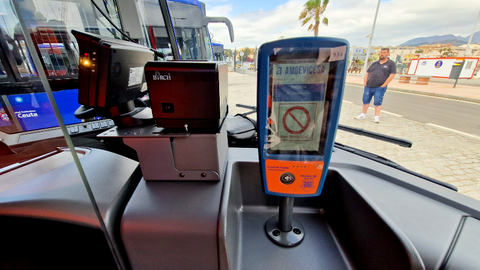  As&iacute; son los nuevos autobuses / Laura Ortiz 